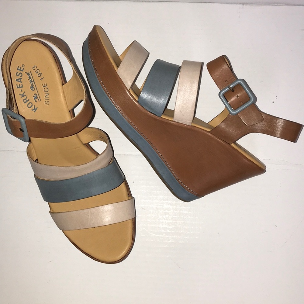 KORK-EASE platform wedge sandals